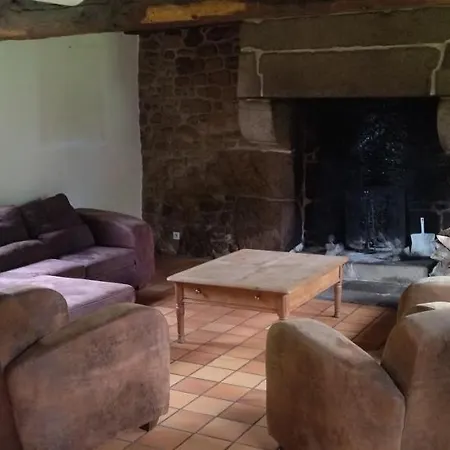 Holiday home De La Aux Bois Parigne